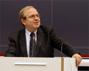 Erkki Liikanen, EU Commissioner for Enterprise and the Information Society